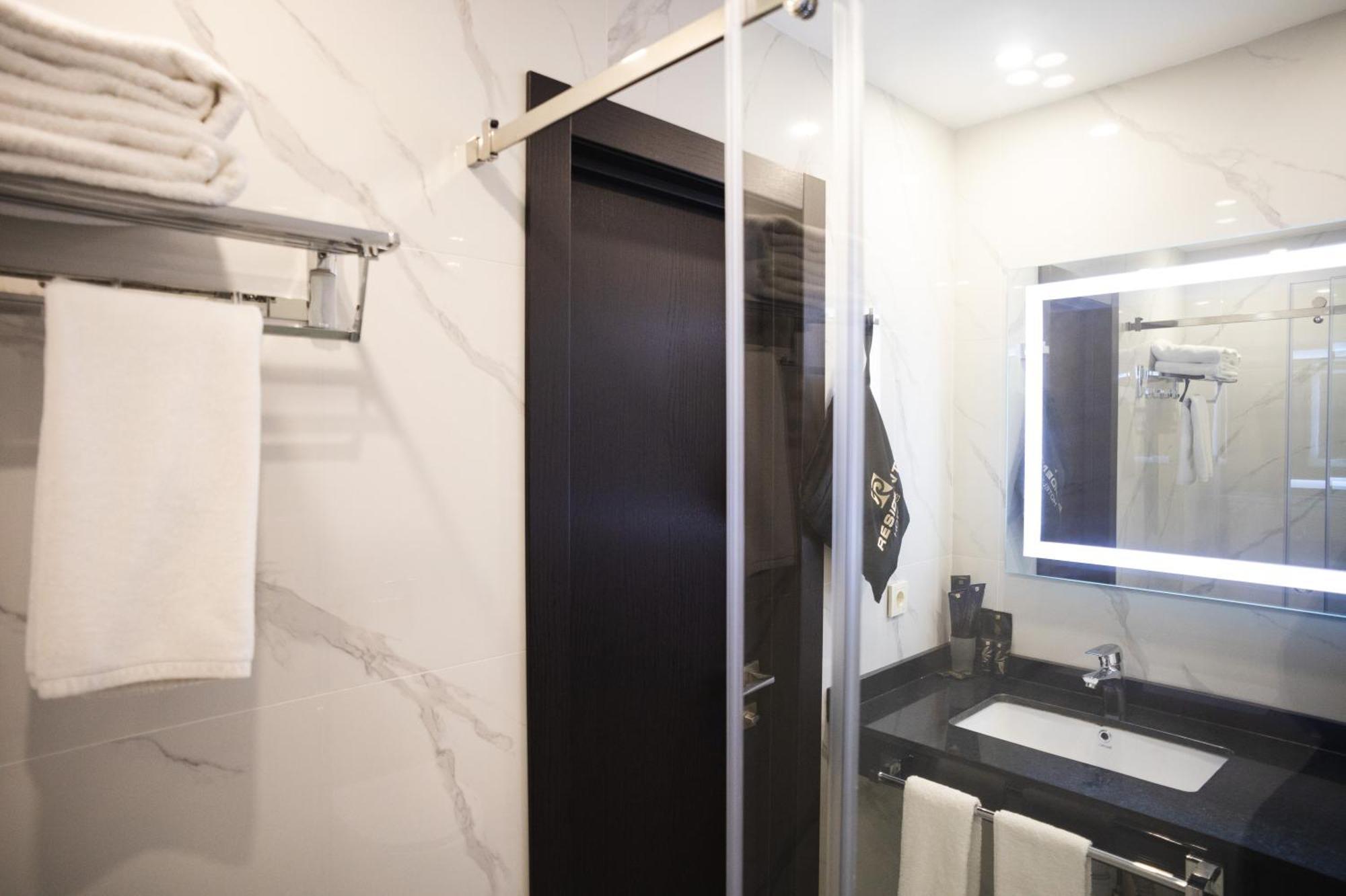 Resident Hotel Gogol الماتي المظهر الخارجي الصورة