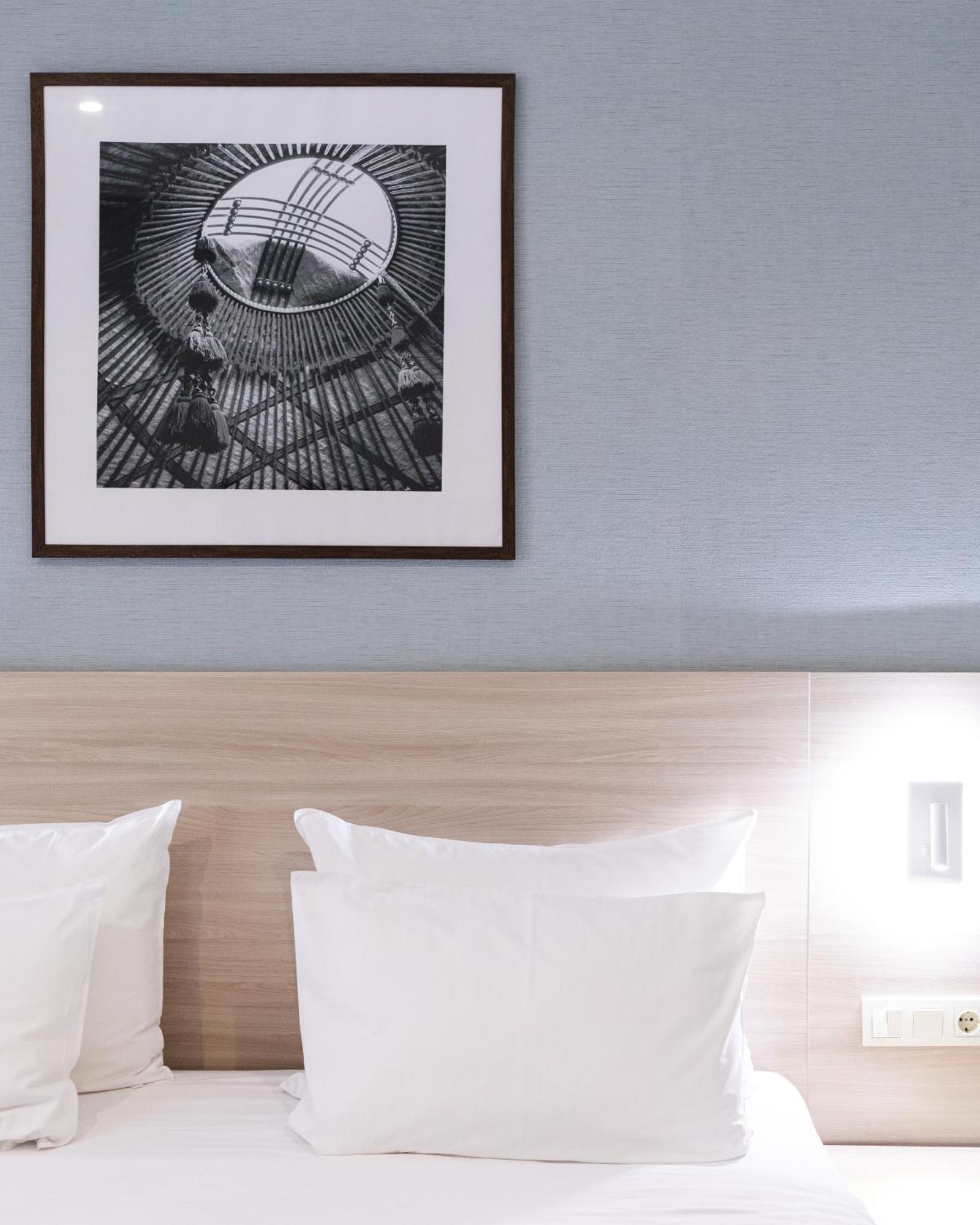 Resident Hotel Gogol الماتي المظهر الخارجي الصورة